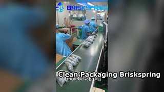 Linia pakowania BRISKSPRING charakteryzująca się wyjątkową czystością i organizacją